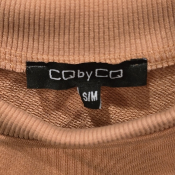 Chic Peach Bow Sleeve Dress - Picture 4 of 7